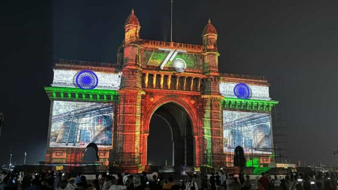 Night Lights & Heritage Sights Tour of Mumbai - Tour Duration and Cancellation
