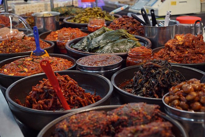 Night Market Food Tour - Accessibility and Transportation