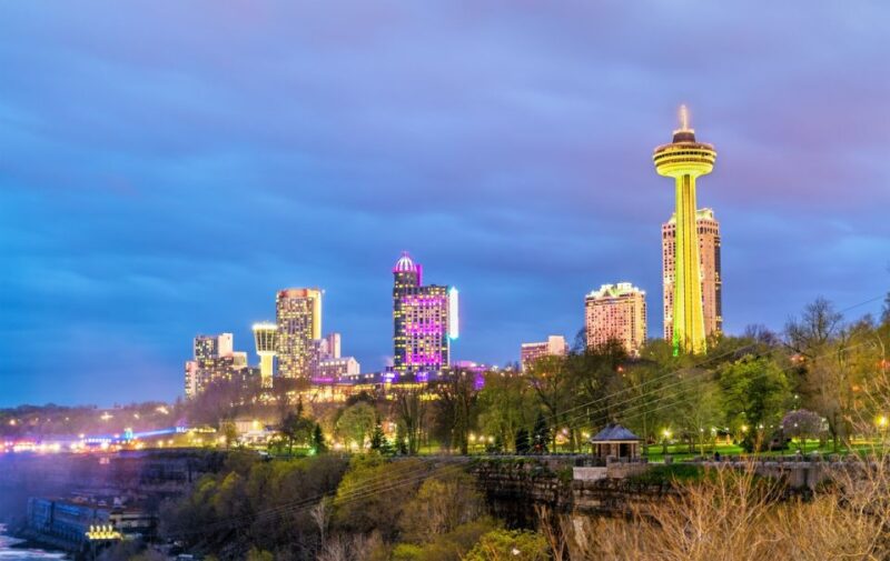 Night on Niagara Walking Tour With Fireworks Cruise + Dinner - Itinerary