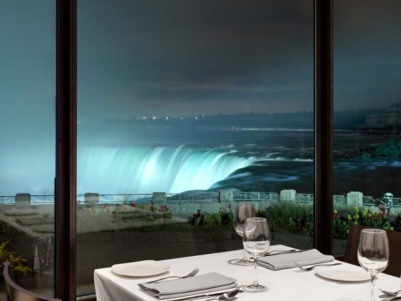 Night on Niagara Walking Tour With Fireworks Cruise + Dinner - Customer Feedback