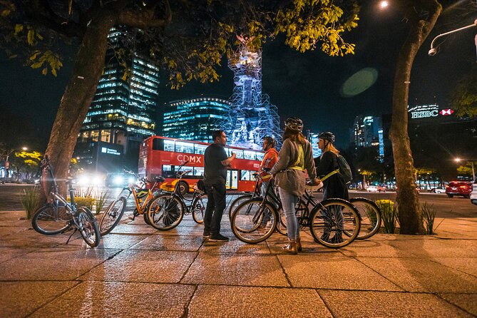 Night Street Food & Bike Tour / Small Groups /All Inclusive - Accessibility
