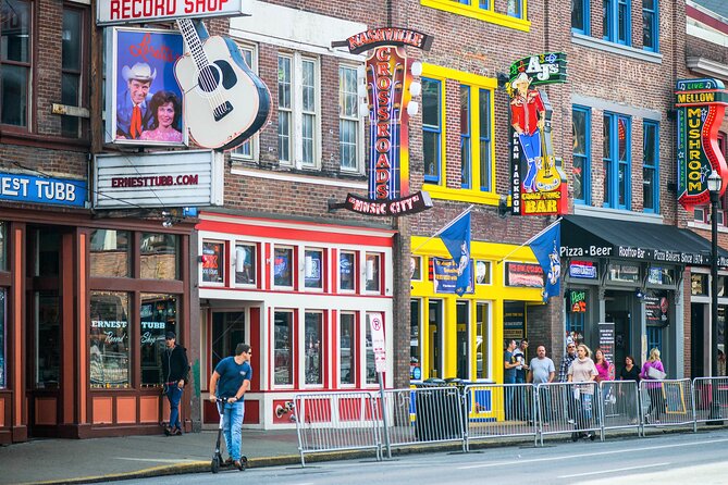 Night Time Trolley Tour of Nashville With Photo Stops - Tour Inclusions