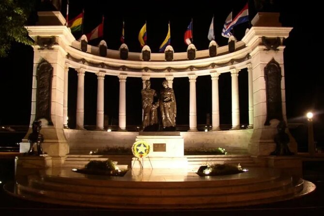 Night Tour in Guayaquil With Drinks at Frutabar - Discovering Guayaquils Hidden Gems