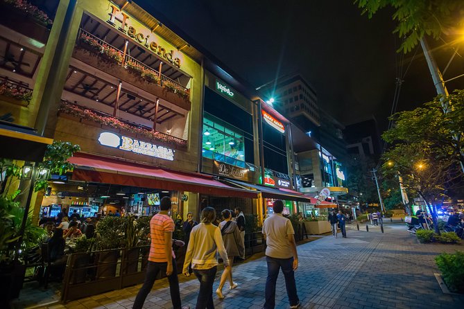 Night Tour Medellin - Meeting and Pickup