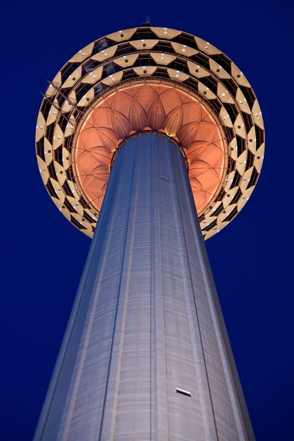 Night Tour of Petronas Twin Towers, Kuala Lumpur - Tour Overview