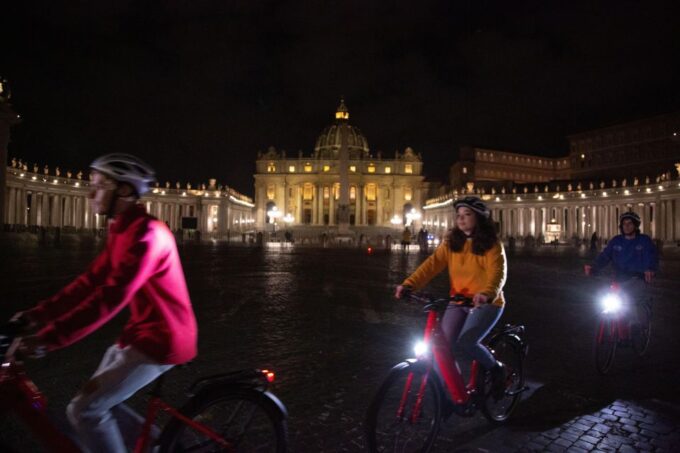 Night Tour of Rome With Top E-Bike & Optional Italian Dinner - Additional Information