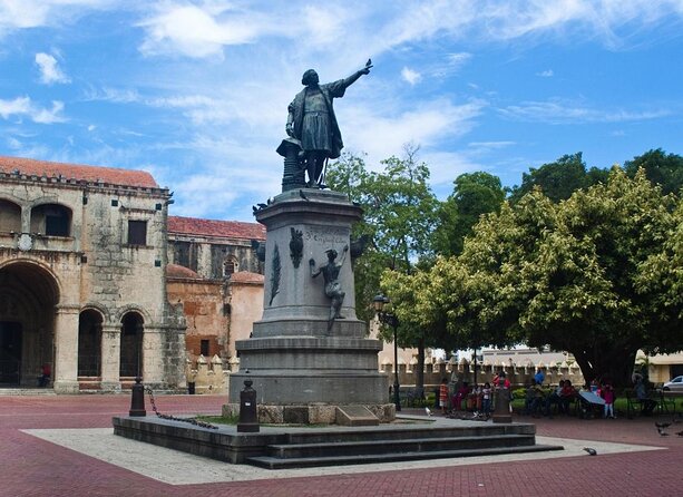 Night Tour of Santo Domingo to Clubs and Colonial Zone - About Your Stay