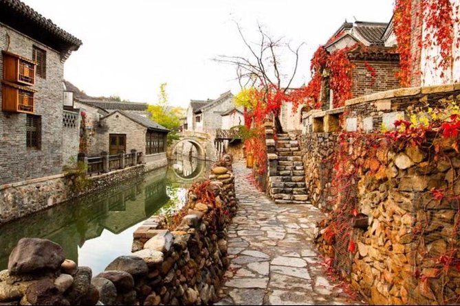 Night Tour to Beijing Gubei Water Town With Simatai Great Wall - Tour Highlights
