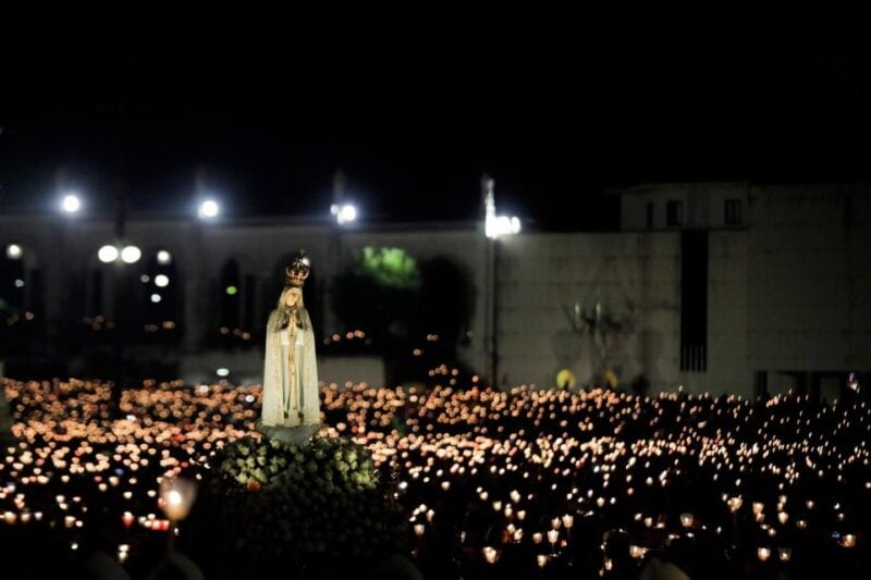 Night Trip to Fátima + Candlelight Procession - Key Points