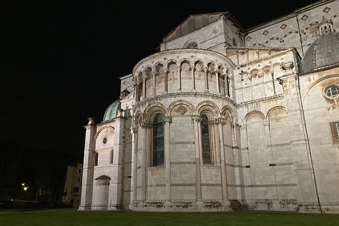 Night Walking Tour in Lucca - Guided by a Local Expert