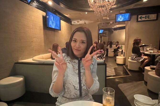 Nightlife Tour in Yokohama and Kannai With Bar Hopping and Drinks - Nightlife in Yokohama and Kannai