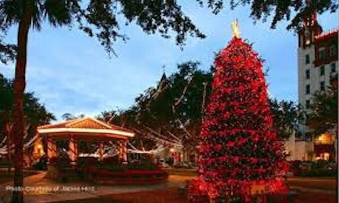 Nights of Lights Celebration in St. Augustine - What to Expect on the Tour