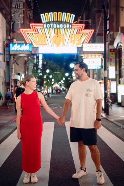 Nighttime Charms of Dotomburi: Photography Tour in Osaka - Capturing the Atmosphere