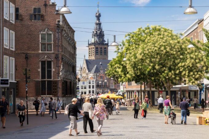 Nijmegen: Walking Tour With Audio Guide on App - Languages Supported