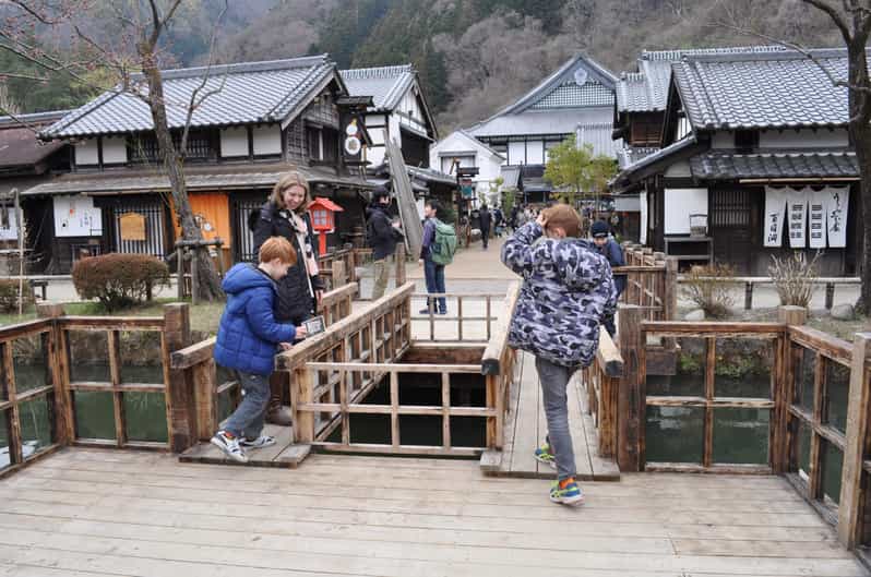 Nikko in Style: Luxury Mercedes Tour With English Guide - Itinerary Highlights