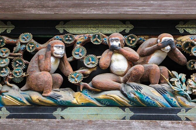 Nikko Toshogu Shrine Day Trip With English Professional Guide - Exploring the Shrines Architectural Wonders
