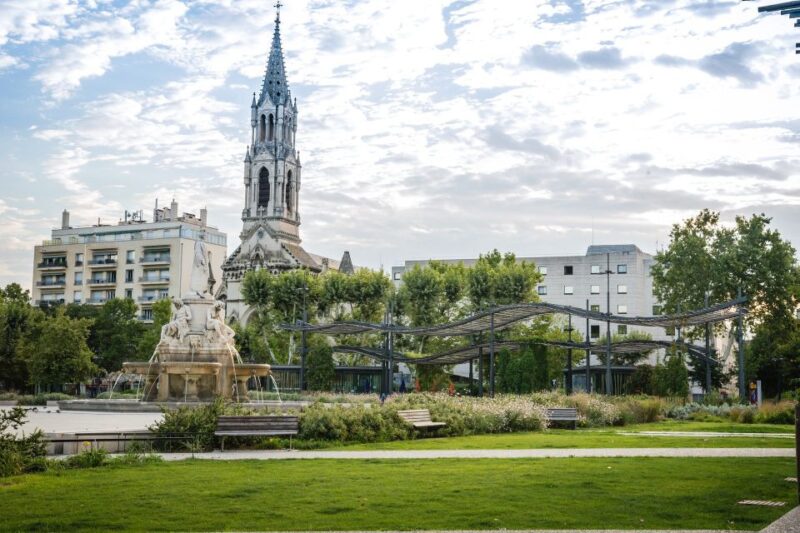 Nîmes: Birthday Mission Outdoor City Game - Cancellation Policy