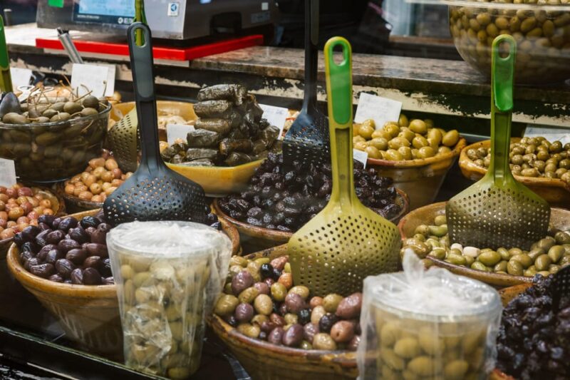 Nîmes: Guided Food Tour - Tasting Local Specialties at Les Halles