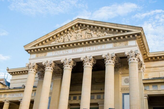Nimes: Private Walking Tour of the Historical Center - Frequently Asked Questions
