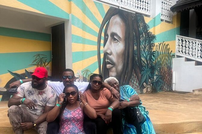 Nine Mile Reggae & History Guided Tour to Bob Marleys Birthplace - Practical Tips and Considerations