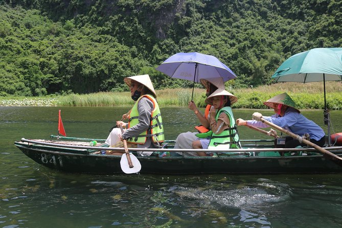 Ninh Binh 2 Days 1 Night Highlight and off the Beaten Path - Tam Coc Boat Trip