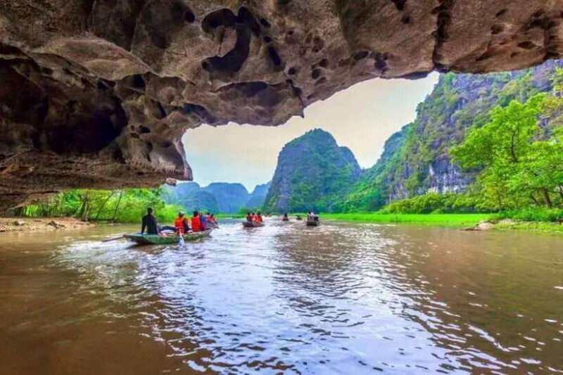 NINH BINH 2D1N: HOA LU-TAM COC - MUA CAVE - BAI DINH - TRANG AN - Tam Coc: The "Ha Long Bay on Land"