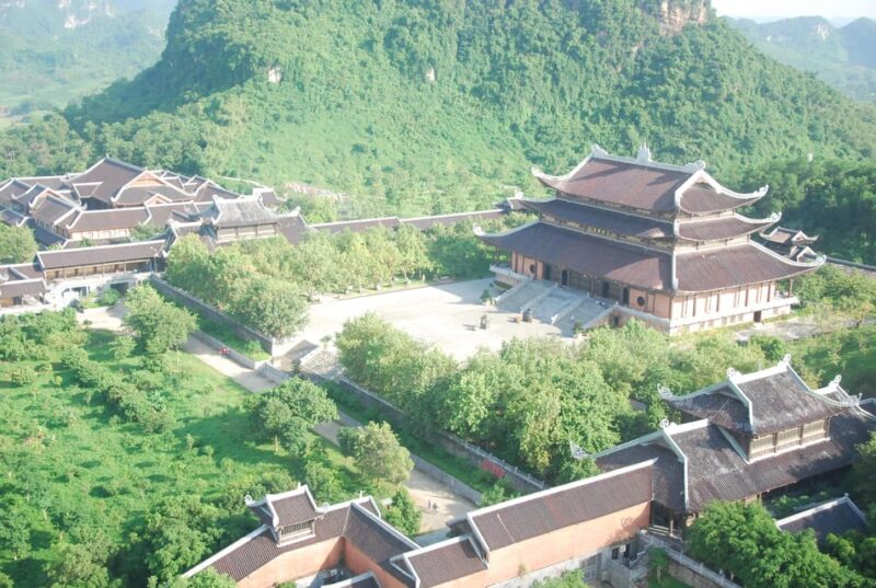 Ninh Binh: Bai Dinh, Hoa Lu, Trang An, Mua Cave Private Tour - What to Bring