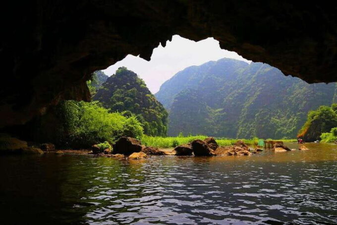 Ninh Binh : Bai Dinh Pagoda, Trang An, and Mua Cave Tour - Since You Asked