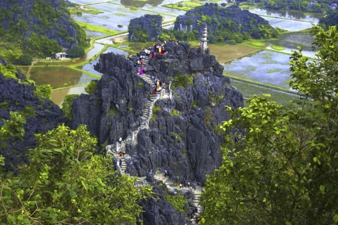 Ninh Binh - Bai Dinh Temple Trang an Boat Tour - Mua Cave - Highlights