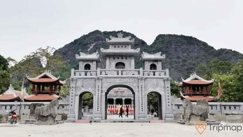 Ninh Binh Bike & Boat Tour: Hang Mua, Tam Coc & Bich Dong - FAQ