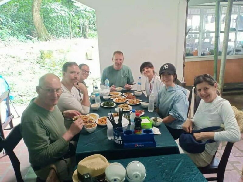 Ninh Binh: Cuc Phuong Jungle Hike & Wildlife Day Trip - A Restful Meal in Nature