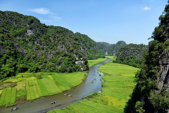 Ninh Binh Daily Tour: Hoa Lu - Am Tien Cave - Tam Coc - Bike - Bich Dong Pagoda - Cycling Through Rice Fields and Villages