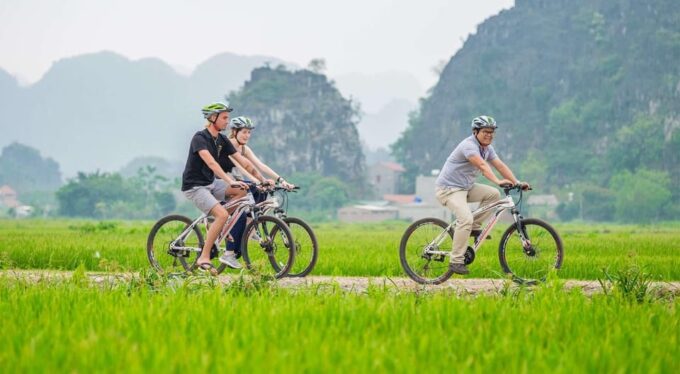 Ninh Binh Day Trip: Hoa Lu - Trang An or Tam Coc - Frequently Asked Questions
