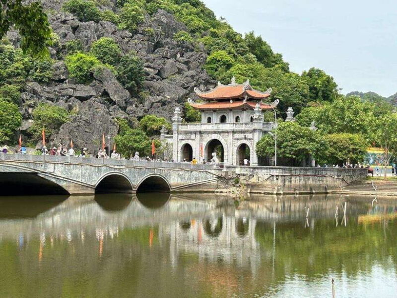 Ninh Binh Day Trip With Transfer, Lunch, Ticket and Cycle - Preparation and Recommendations