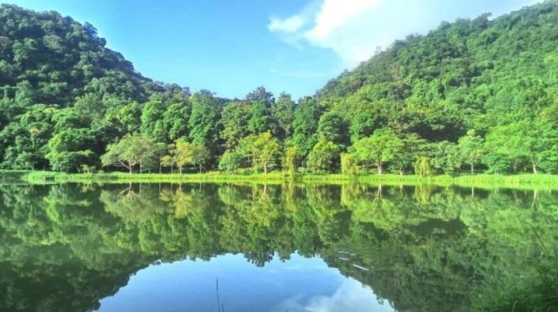 Ninh Binh: Explore Cuc Phuong National Park Full Day - Arrival and Endangered Primates Rescue Center