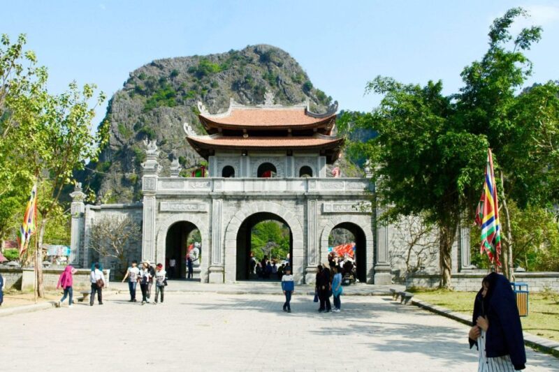 Ninh Binh: Full-Day Small Group of 9 Guided Tour From Hanoi - Inclusions and Exclusions