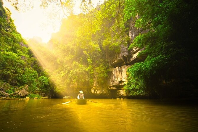 Ninh Binh Full Day Tour:Hoa Lu Tam Coc: Cycling,Boat,Buffet Lunch,Limousine Bus - Itinerary Highlights