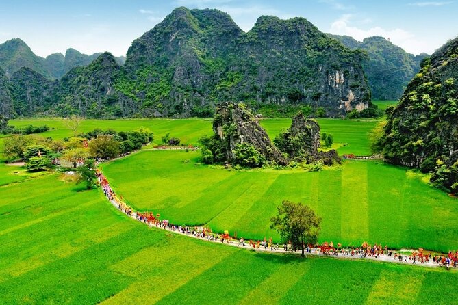 Ninh Binh Heritage Trip in a Day - Tam Coc: Boat Ride and Cycling