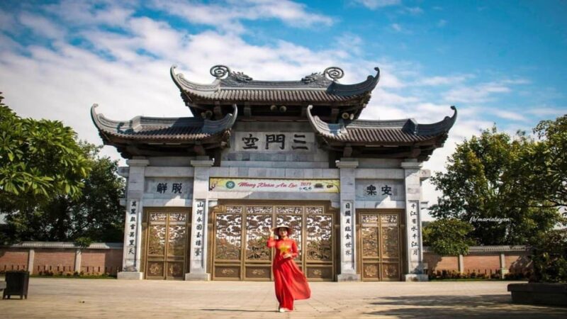 Ninh Binh: Hoa Lu and Trang an Day Tour With Limousine - Highlights and Experiences