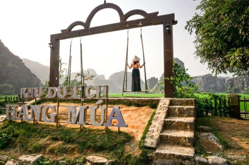 NINH BINH: HOA LU - TAM COC - MUA CAVE FULL DAY - Packing Essentials