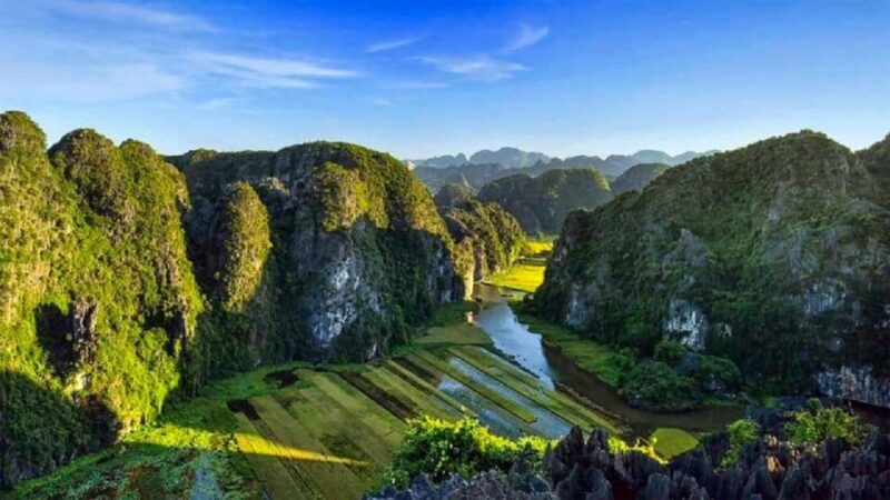 Ninh Binh: Hoa Lu, Trang An & Hang Mua Trip by Limousine Bus - Experience and Activities