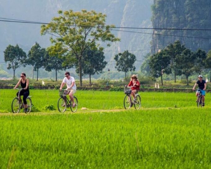 Ninh Binh: Hoa Lu, Trang An & Hang Mua Trip by Limousine Bus - Pickup and Drop-off