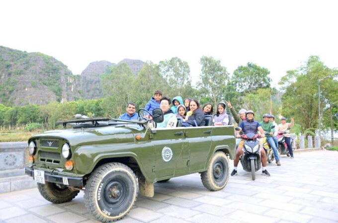 Ninh Binh Jeep Tour:2 Hours Visit Bich Dong, Thai Vi Temple - Driver Languages