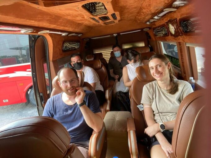 Ninh Binh Luxury 1 Day Tour: Mua Cave, Trang An, Hoa Lu - Dress and Essentials