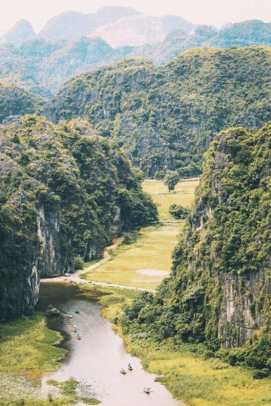 Ninh Binh Luxury: Bai Dinh, TrangAn, Mua Cave, Limousine Bus - Transportation and Pickup Details