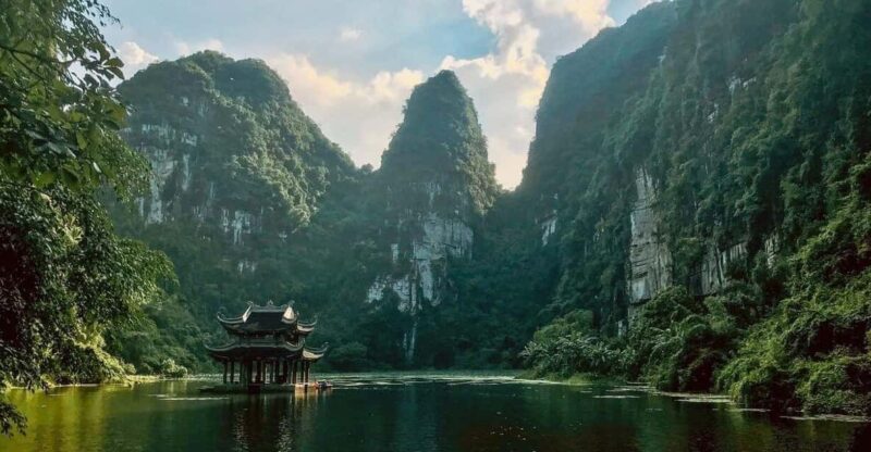 Ninh Binh Luxury Small Group Daily Trip - Included in the Tour