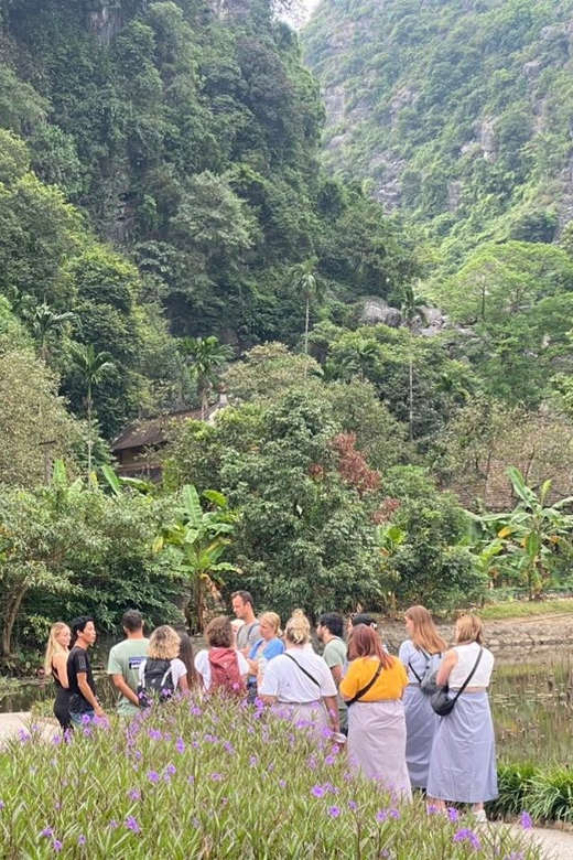 Ninh Binh Small Group Tour : Hoa Lu, Trang An, Mua Cave - Mua Cave