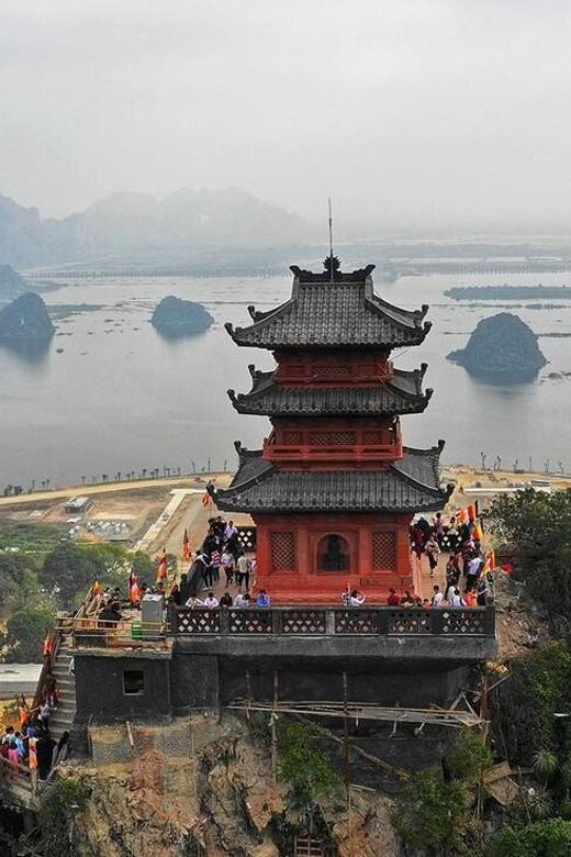 Ninh Binh - Trang An - Hoa Lu - Mua Cave 1 Day Group Tour - Exclusions