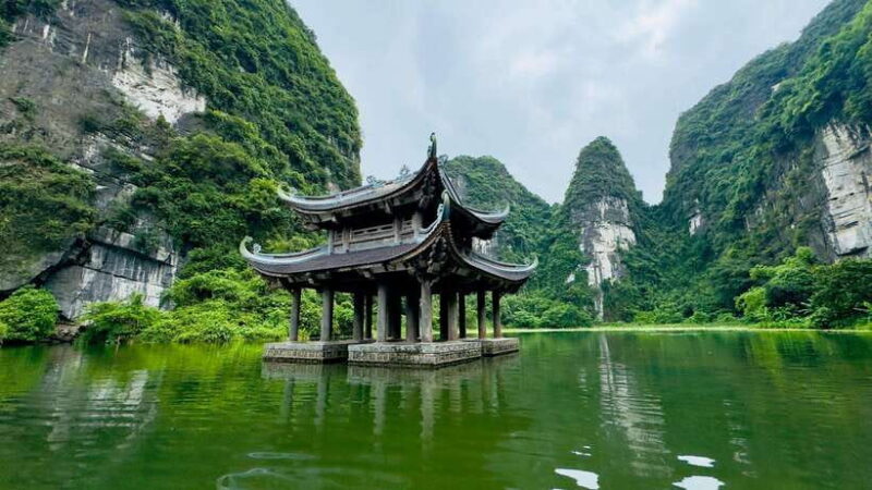 Ninh Binh: Travel to Hoa Lu & Trang an With Small Group Tour - Key Points