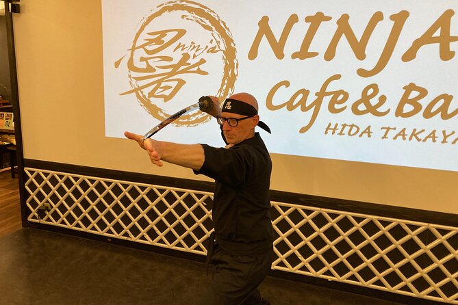 Ninja Experience in Takayama - Basic Course - Ninja Costume and Gear